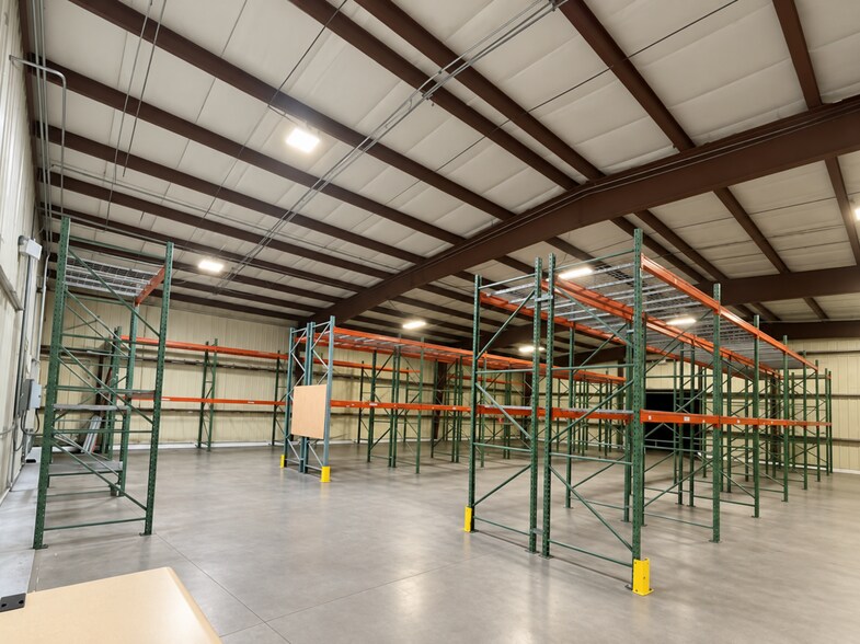 More Photos Of 2501 E President St, Savannah Food Processing For Lease