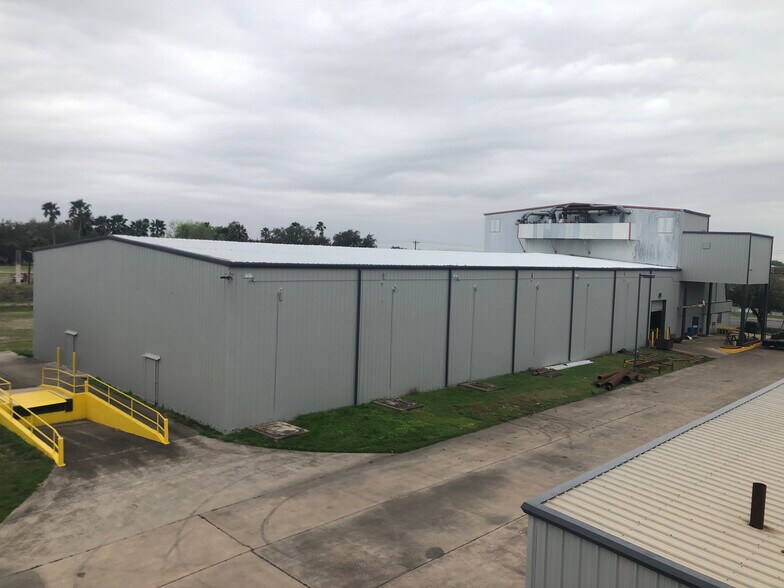 More Photos Of 812 N International Blvd, Weslaco Refrigeration Cold Storage For Lease