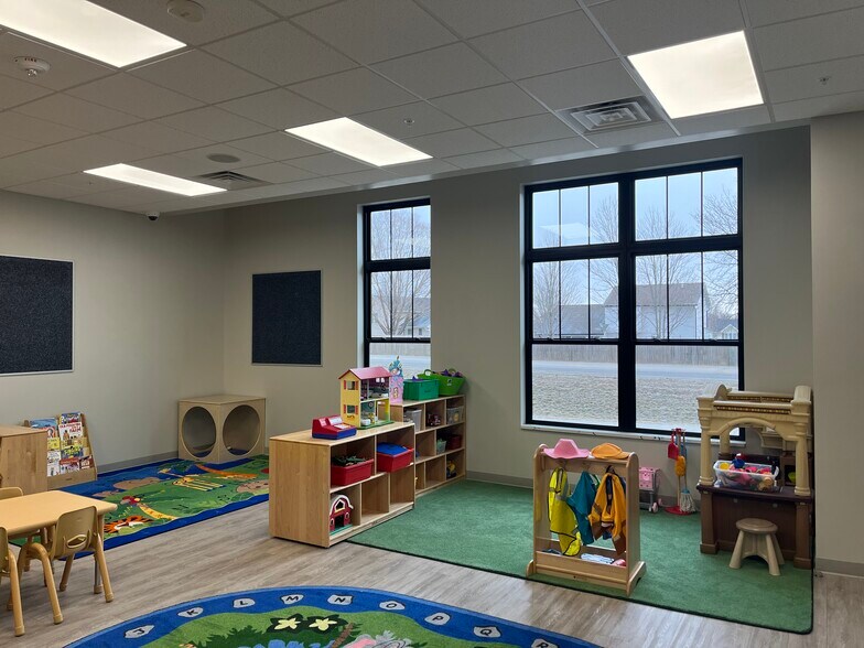 More Photos Of 1606 NW Irvinedale Dr, Ankeny Daycare Center For Sale