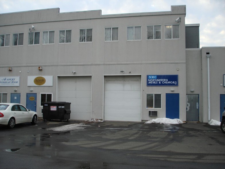 More Photos Of 130 Lenox Ave, Stamford Warehouse For Sale