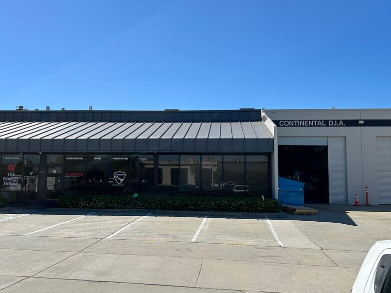 More Photos Of 1300 Industrial Rd, San Carlos Research And Development For Lease