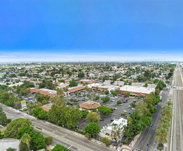 Primary Photo Of 1601-1673 103rd St, Los Angeles Unknown For Lease