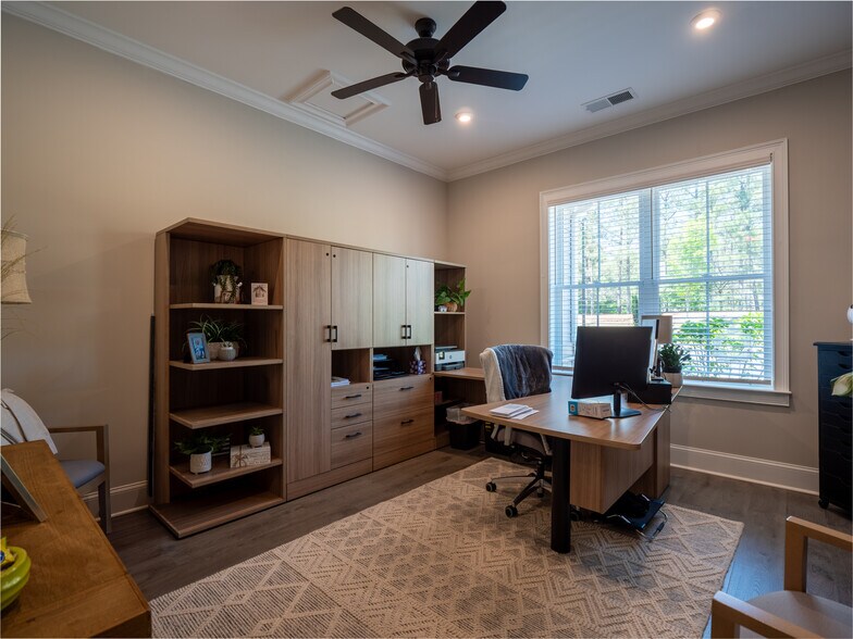 More Photos Of 3957 S Main St, Acworth Office For Sale