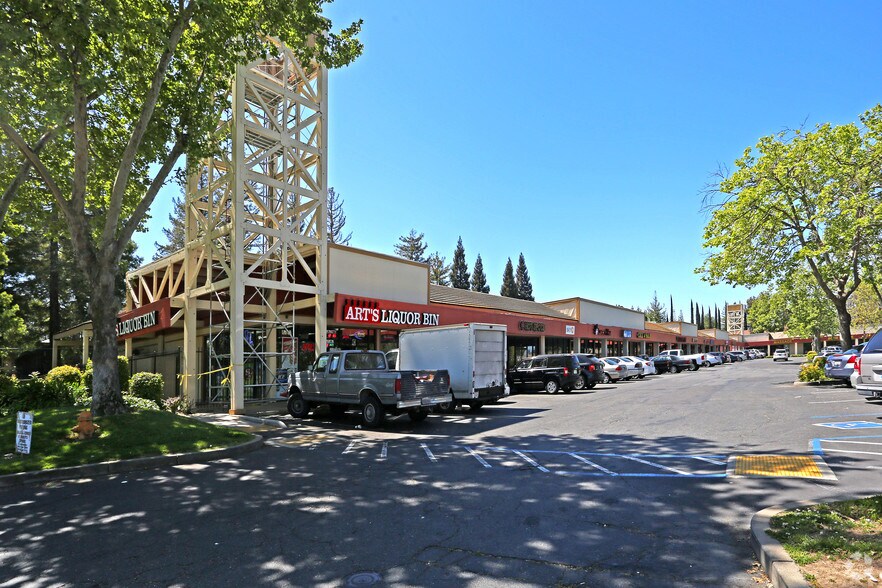 Primary Photo Of 5800 Madison Ave, Sacramento General Retail For Lease