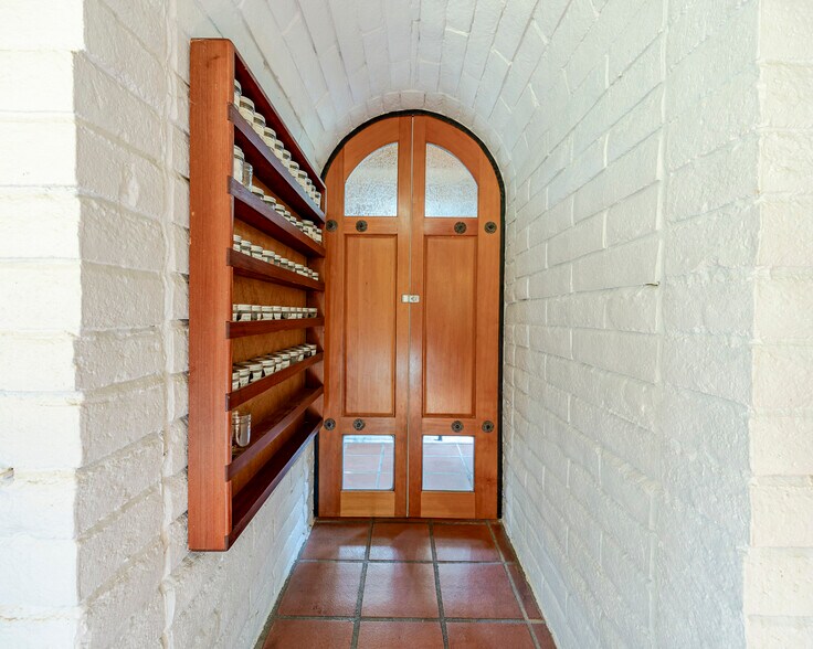 More Photos Of 1820 E 28th Ave, Eugene Multifamily For Sale