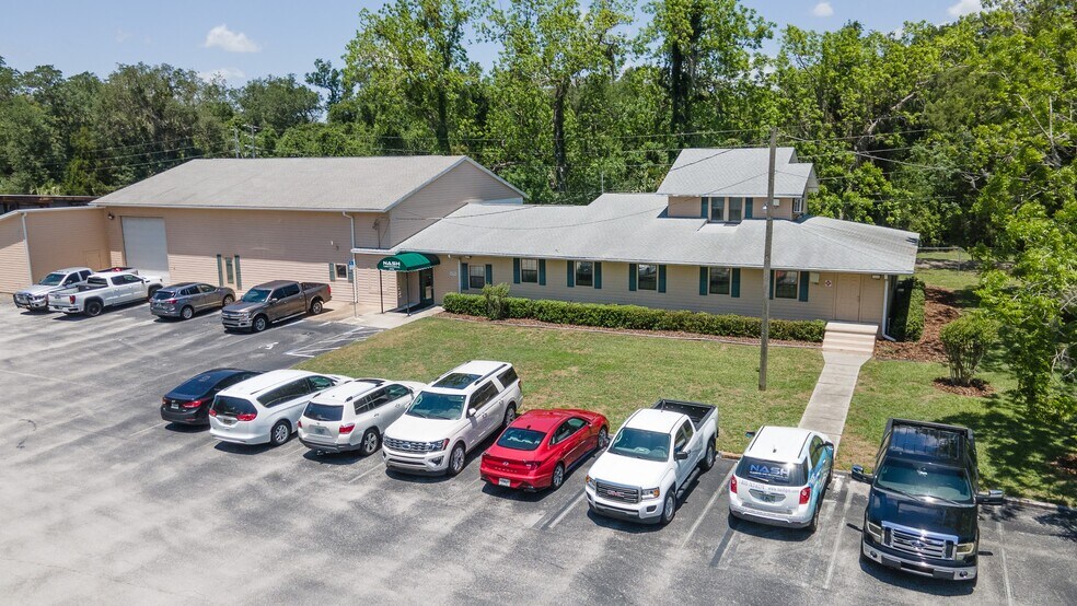 More Photos Of 3494 N US Highway 301, Wildwood Manufacturing For Lease