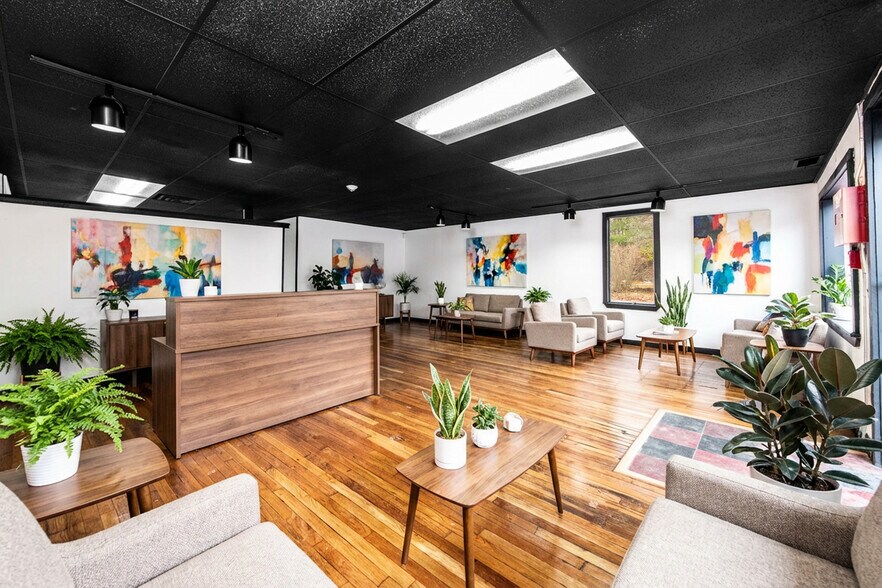 More Photos Of 120 Danielson Pike, Foster Freestanding For Sale