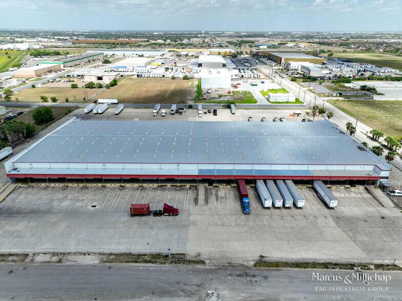 More Photos Of 201 W Anaya Rd, Pharr Warehouse For Lease