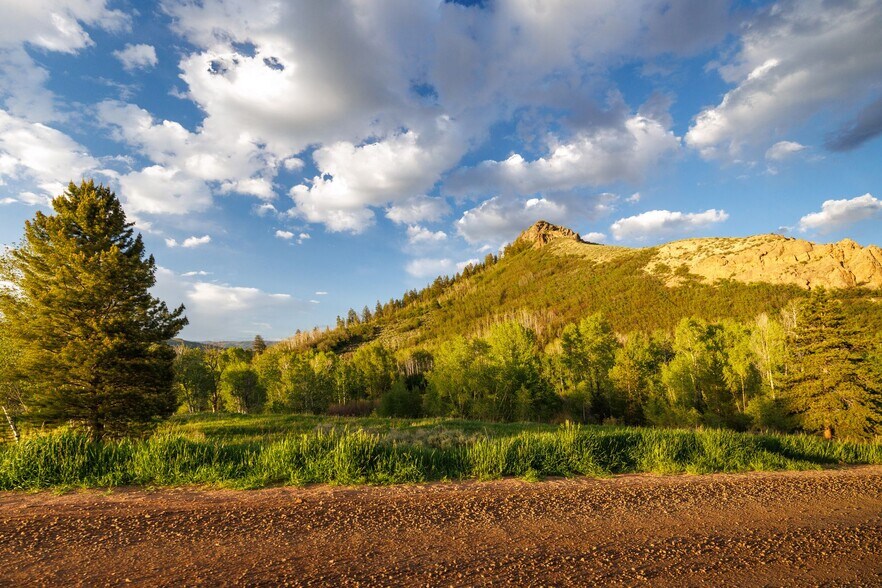 More Photos Of 22090 Co 212 rd, Oak Creek Land For Sale