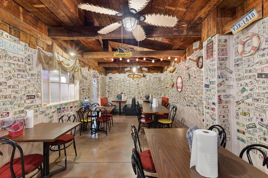 More Photos Of 1702 Highway 19 N, Thomaston Restaurant For Sale