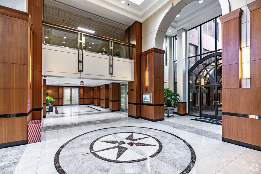 More Photos Of 104 Woodmont Blvd, Nashville Unknown For Lease