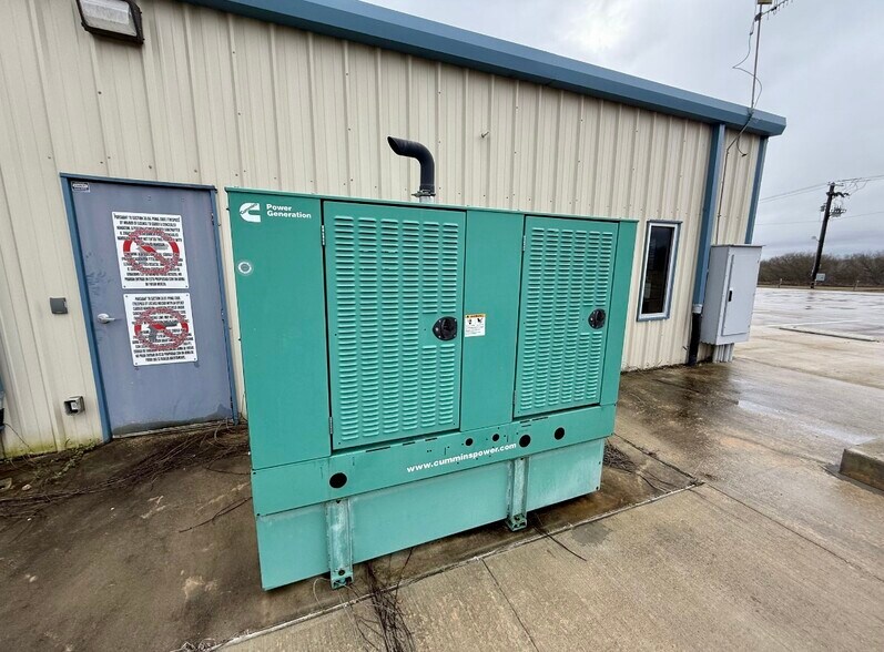 More Photos Of 8289 FM 1116, Gonzales Warehouse For Sale