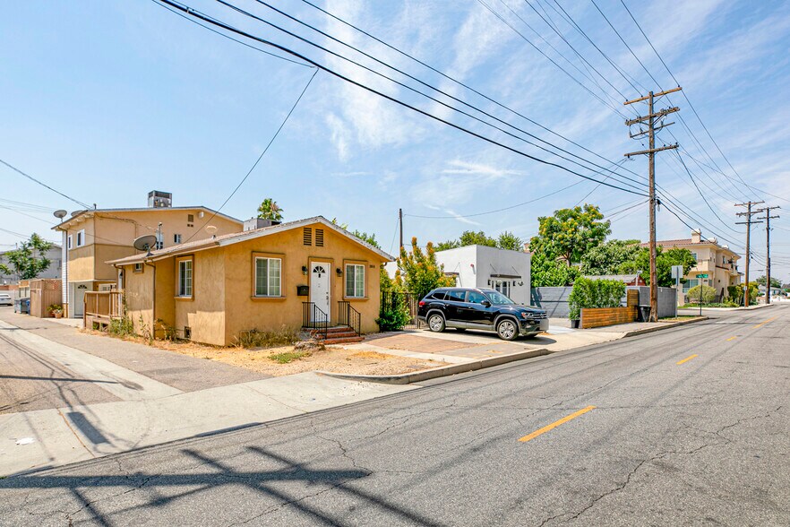 More Photos Of 2014-2016 Peyton Ave, Burbank Apartments For Sale