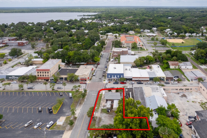 More Photos Of 700 St. Johns Ave, Palatka Restaurant For Sale
