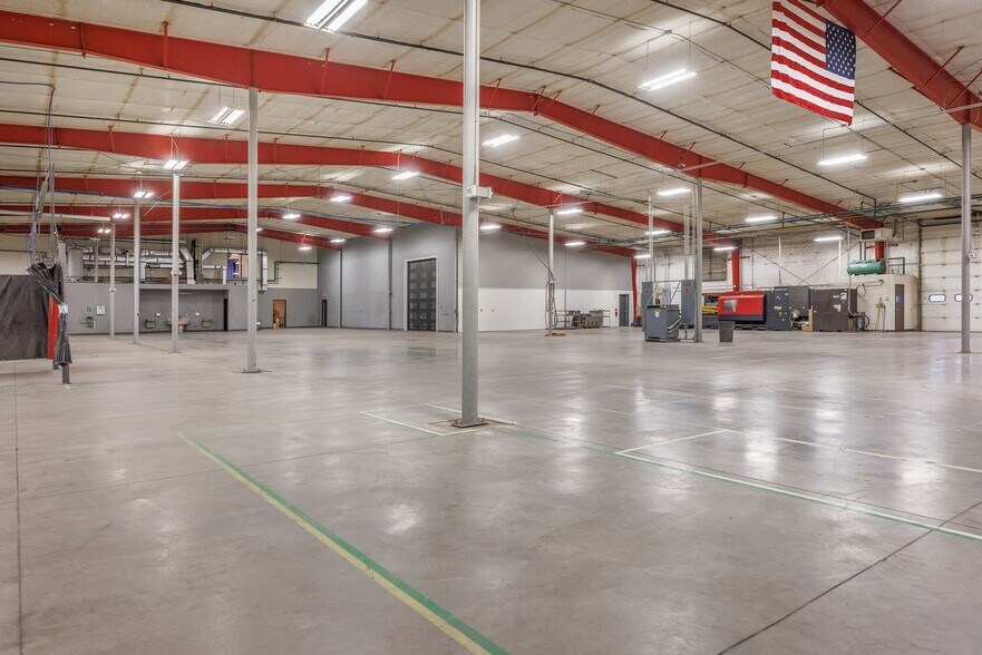 More Photos Of 1151 Industry Rd, Sturgis Manufacturing For Sale