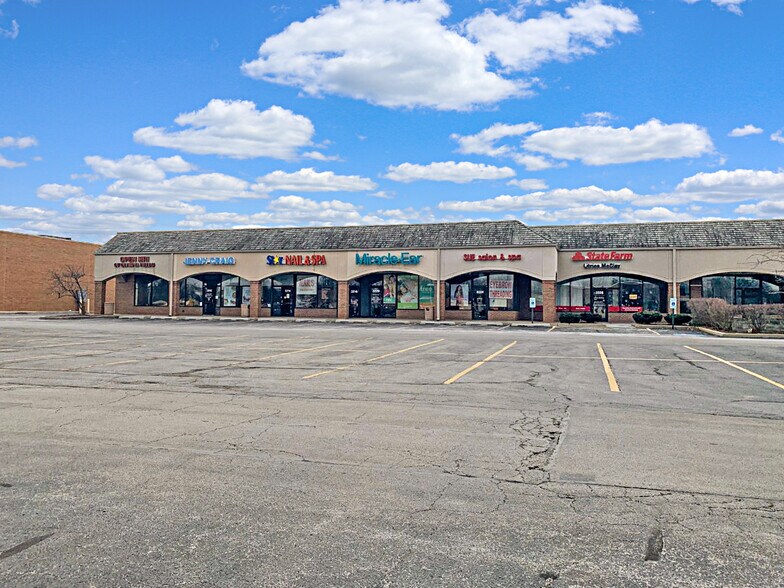 More Photos Of 3212-3252 Vollmer Rd, Olympia Fields Unknown For Lease