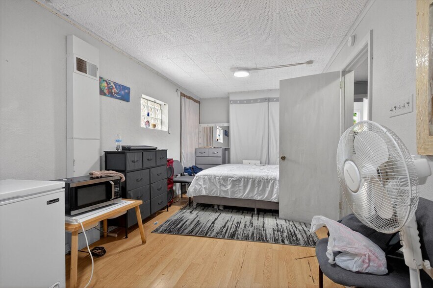 More Photos Of 22 N State St, York Multifamily For Sale