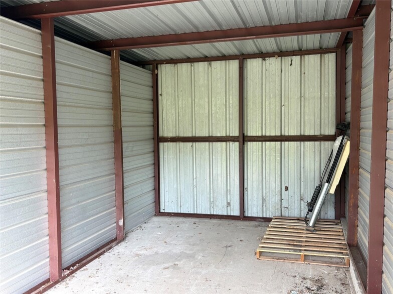 More Photos Of 373 Industrial Blvd, Point Self Storage For Sale