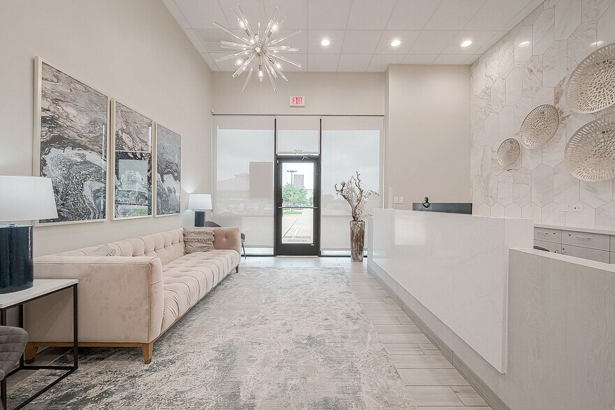 More Photos Of 23537 Kingsland Blvd, Katy Office For Sale