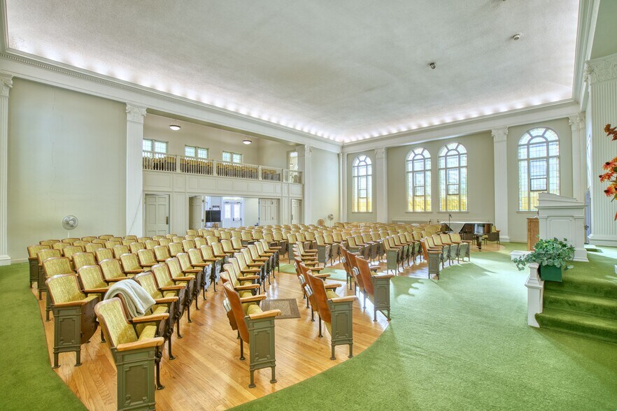 More Photos Of 2243 13th St, Boulder Religious Facility For Sale