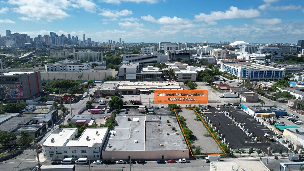 More Photos Of 829-833 NW 21st St, Miami Warehouse For Lease