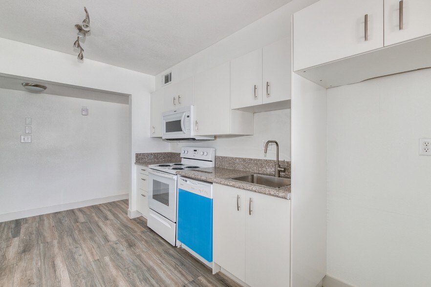 More Photos Of 1204 S Eastern Ave, Las Vegas Religious Facility For Sale