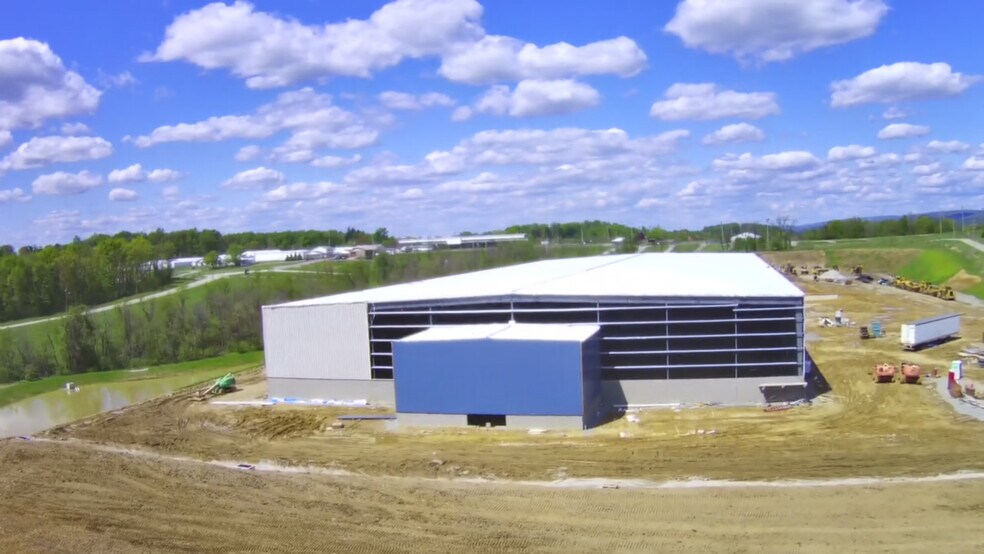 More Photos Of 5 Sandstone way, Dunbar Warehouse For Lease