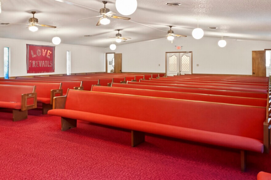 More Photos Of 21177 US Highway 80, Wills Point Religious Facility For Sale