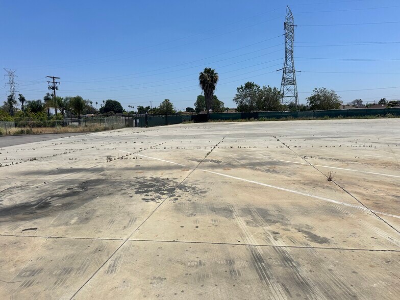 More Photos Of 9701 Bluff Rd, Downey Land For Sale