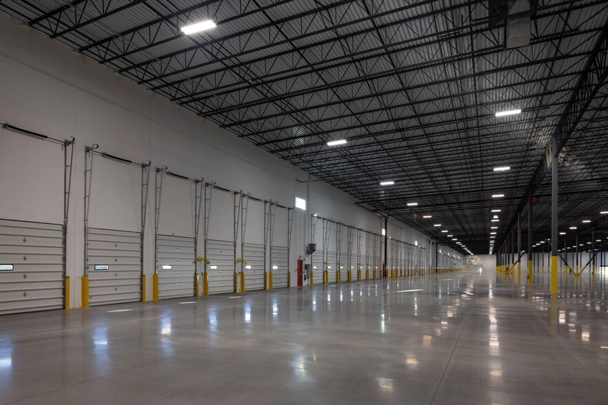 More Photos Of 1020 Innovation Way, Marysville Warehouse For Lease