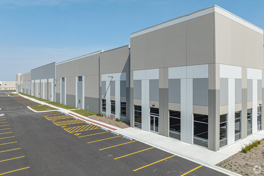 Primary Photo Of 100 W Compass Blvd, Joliet Distribution For Lease