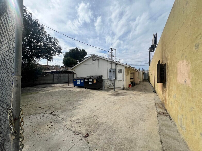 Primary Photo Of 8604 Lankershim Blvd, Sun Valley Land For Lease