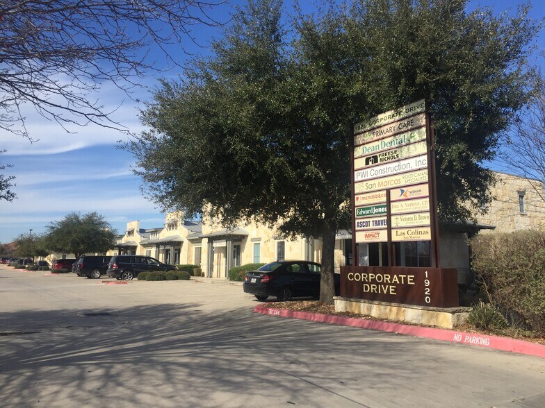 More Photos Of 1920 Corporate Dr, San Marcos Office For Sale