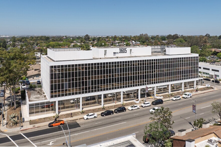 More Photos Of 3605 Long Beach Blvd, Long Beach Office For Lease