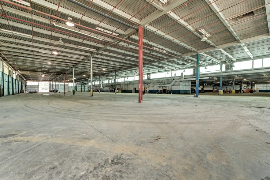 More Photos Of 13343 Interstate 20 E, Tyler Warehouse For Lease