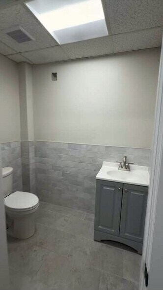More Photos Of 650 Bergen Ave, Jersey City Medical For Lease