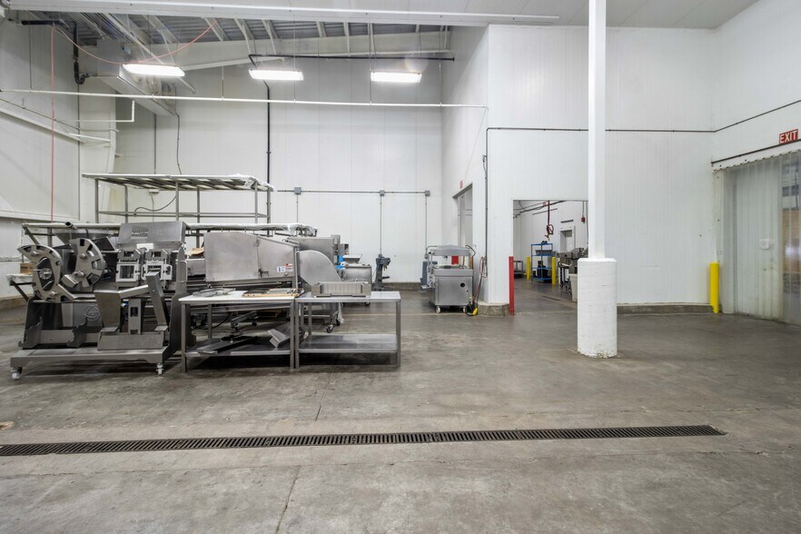 More Photos Of 2127 Airport Rd, Rifle Food Processing For Lease