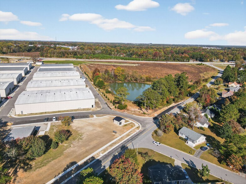 More Photos Of 1001 Bridge St, Fuquay Varina Unknown For Lease