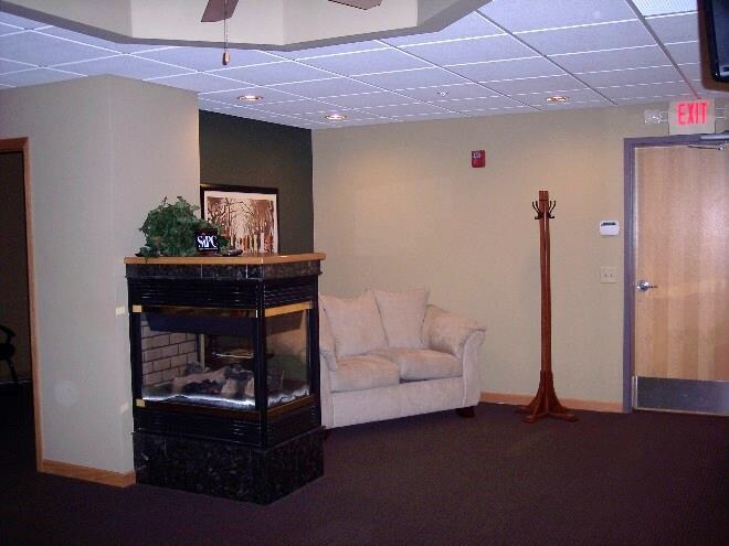 More Photos Of 10091 Dogwood St NW, Coon Rapids Office For Sale