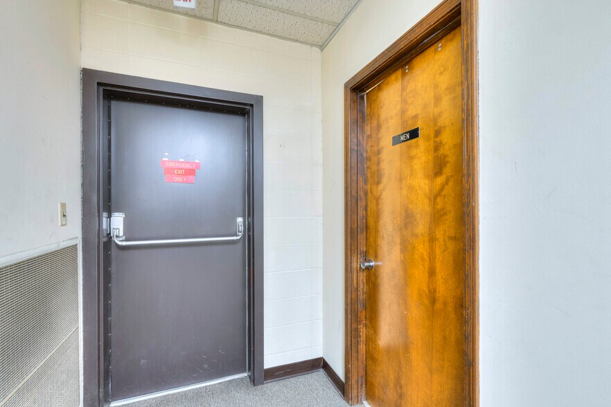 More Photos Of 410 W Liberty St, Sumter Office Residential For Sale