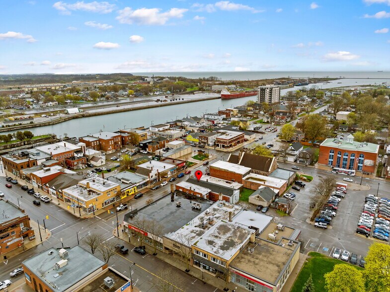 More Photos Of 216 King St, Port Colborne Storefront For Sale