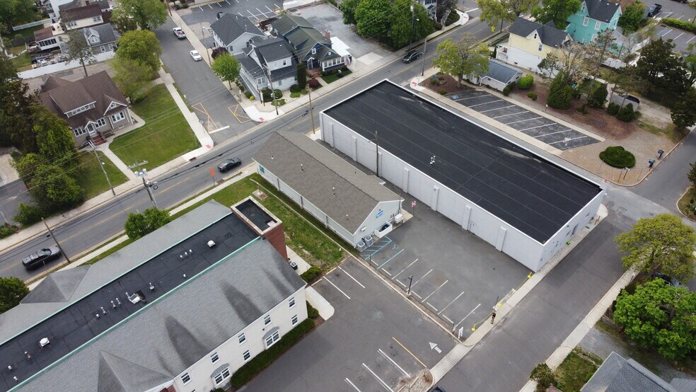 More Photos Of 717 Shore Rd, Somers Point Office For Sale
