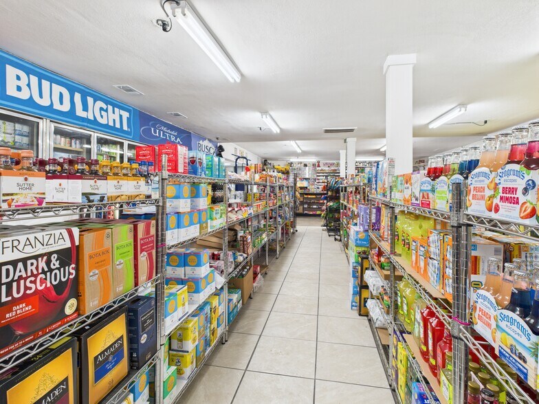 More Photos Of 12240 S Dixie, La Salle Convenience Store For Sale