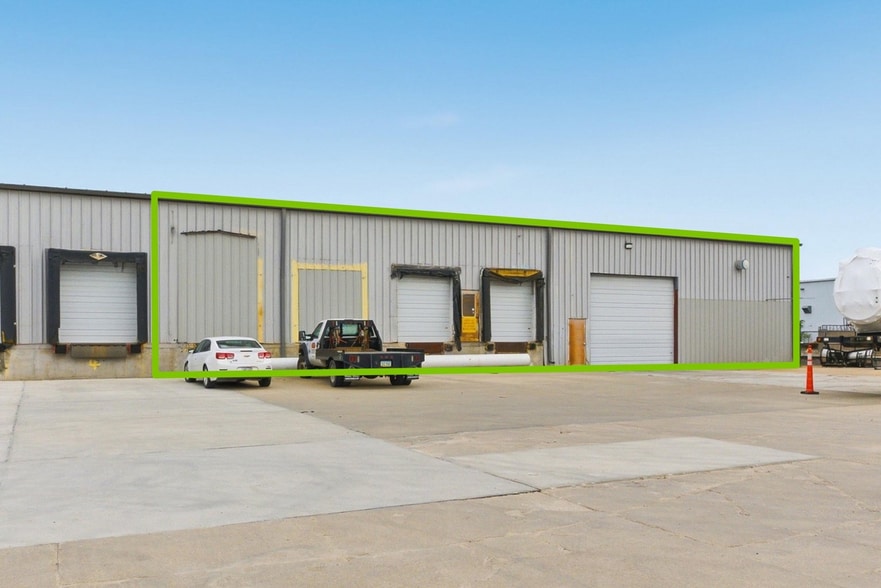 More Photos Of 3211 Nebraska Ave, Council Bluffs Warehouse For Lease