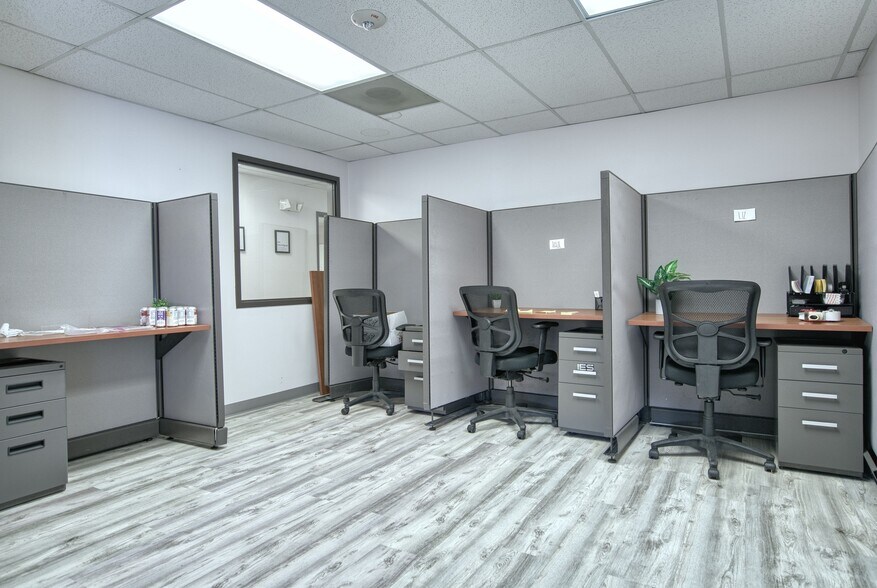 More Photos Of 1343-1351 W 121st Ave, Westminster Flex For Lease