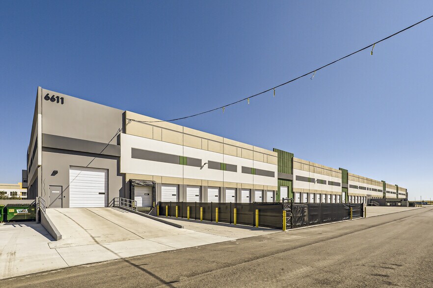 More Photos Of 26100-26120 E 68th Ave, Aurora Unknown For Lease