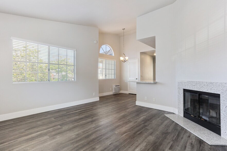 More Photos Of 4337-4339 38th St, San Diego Apartments For Sale