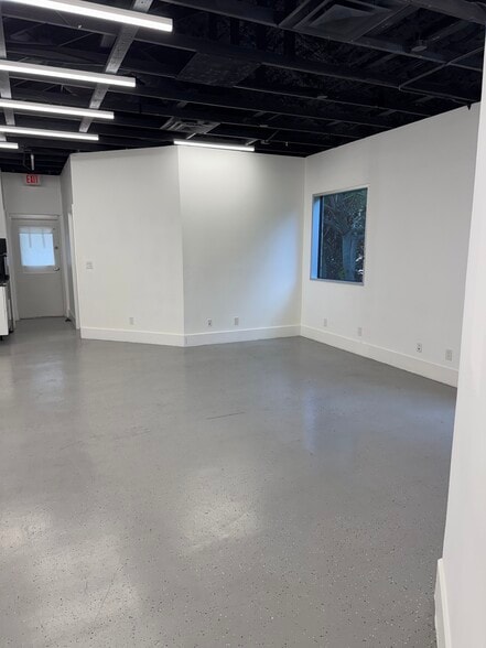 More Photos Of 120 E Marks St, Orlando Loft Creative Space For Lease