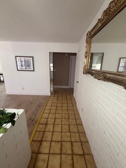 More Photos Of 35 Harbor Woods Cir, Safety Harbor Specialty For Sale