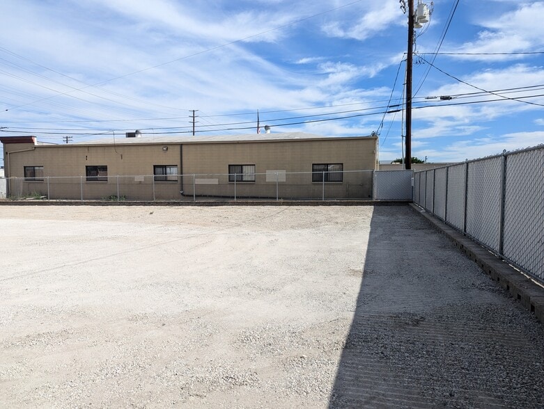More Photos Of 110 E Orangethorpe Ave, Anaheim Land For Lease